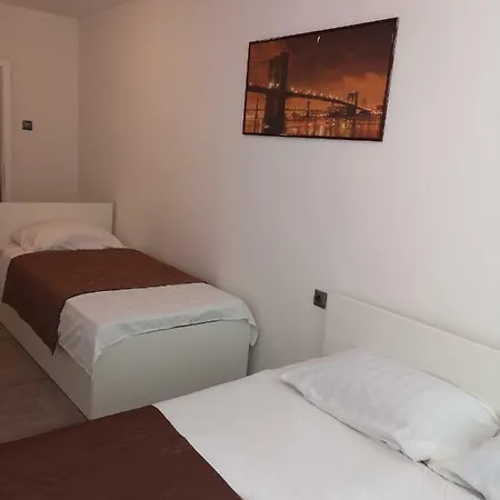 Sunny Paradise, Center Of Apartment *
